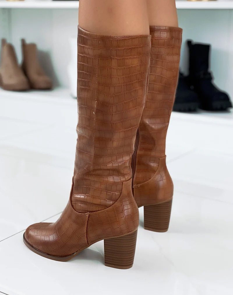 Bottes hautes en effet croco camel à talon