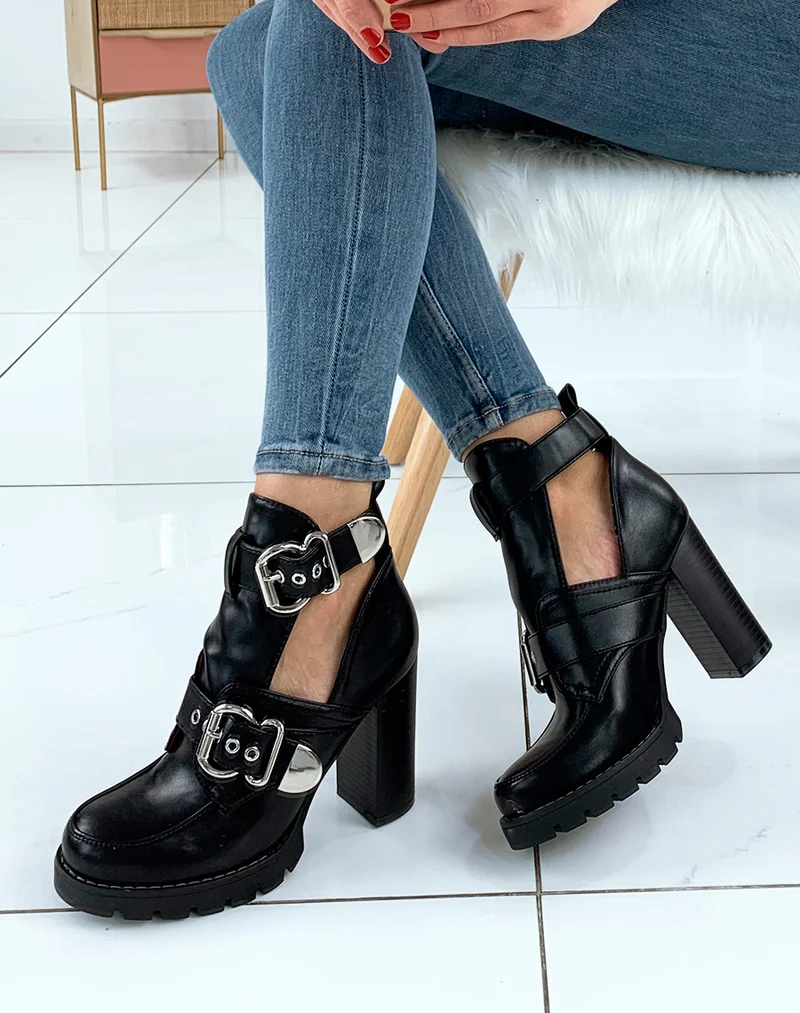 Bottines à talons noires ouvertes à sangles