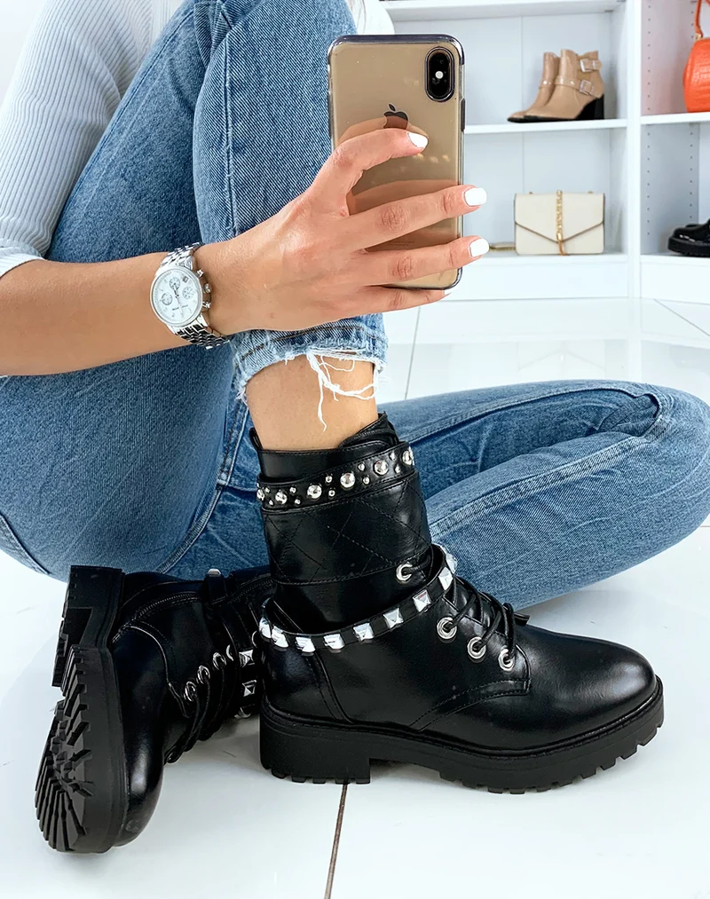 Bottines montantes noires à multiples lanières