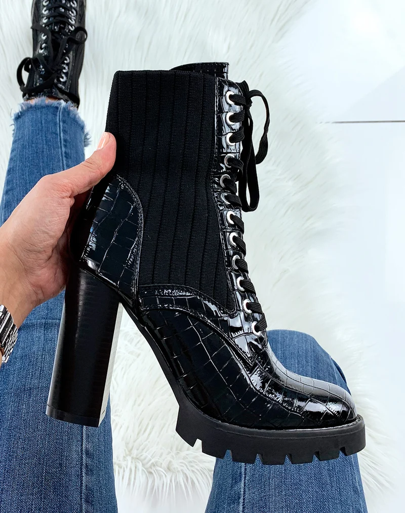 Bottines à talon vernies noires effet chaussette