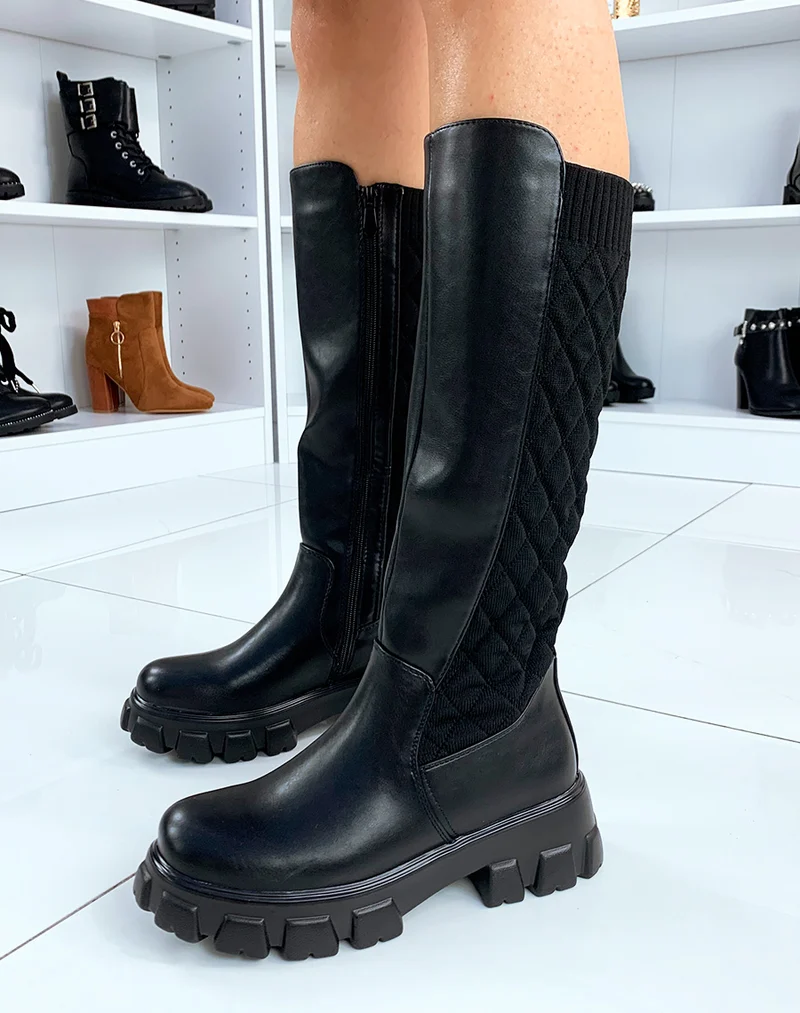 Bottes noires effet matelassé