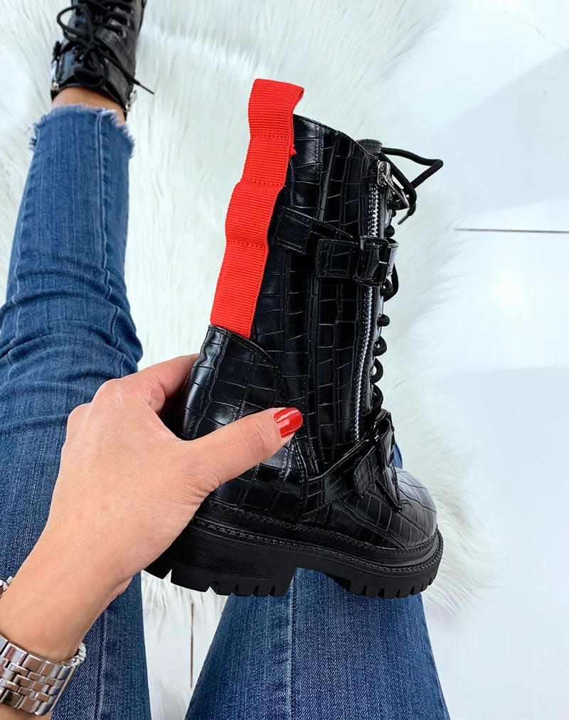 Bottines hautes noires effet croco