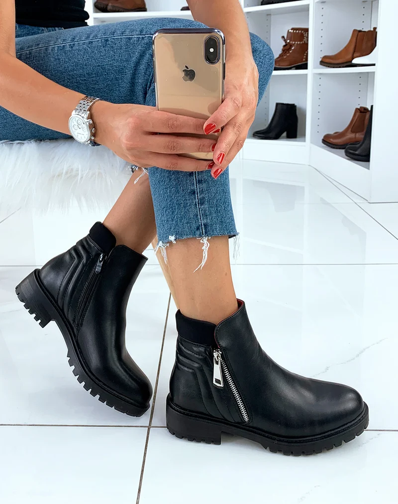 Bottines noires à fourrure