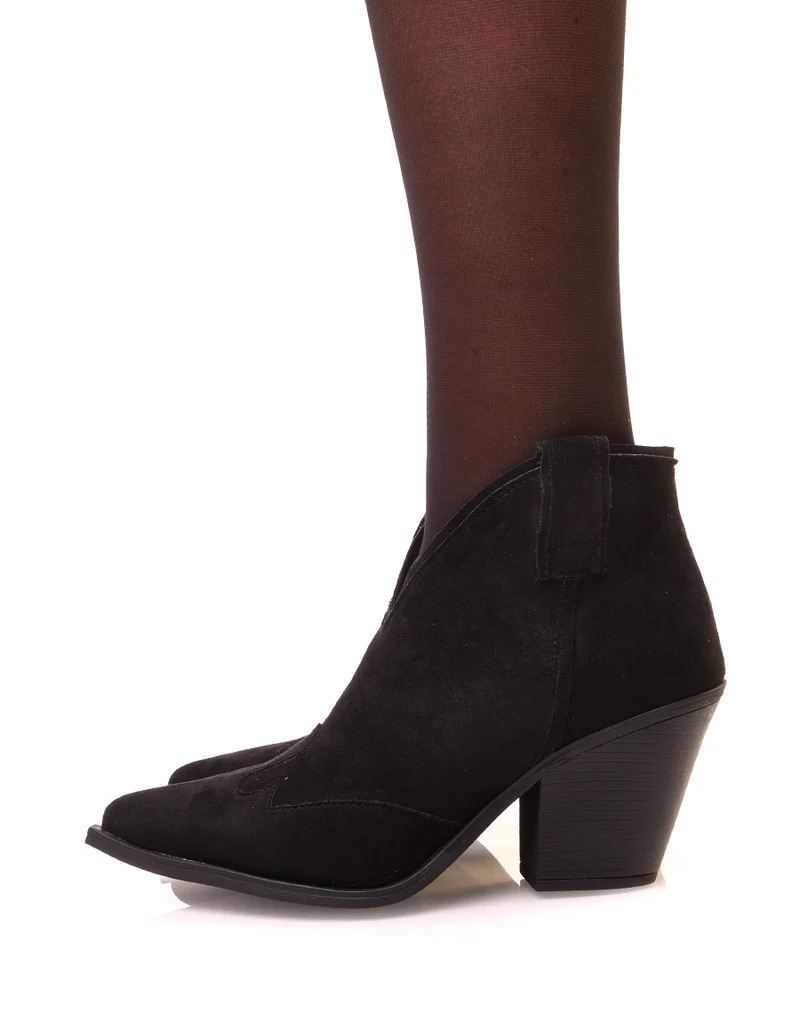 Bottines noires en suédine à bout pointu et à talon biseauté