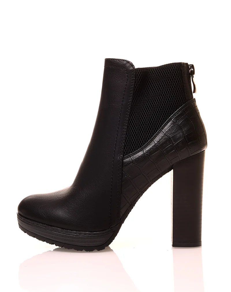 Bottines noires à talons hauts et effet croco