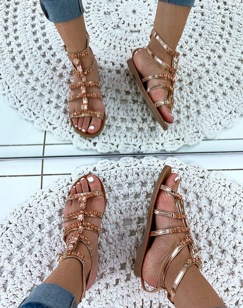 Nu-pieds montantes champagne à bijoux fantaisistes