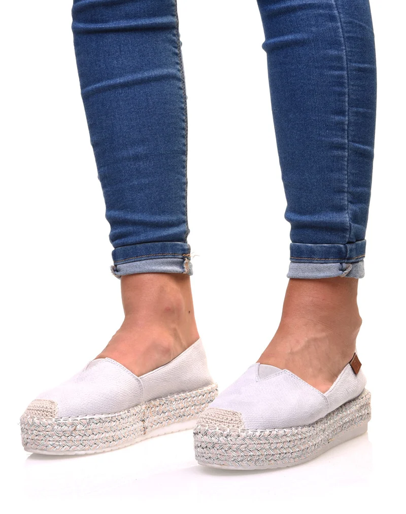 Espadrilles grises compensées à semelle tressée argentée