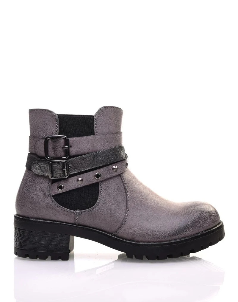 Bottines grises différentes lanières