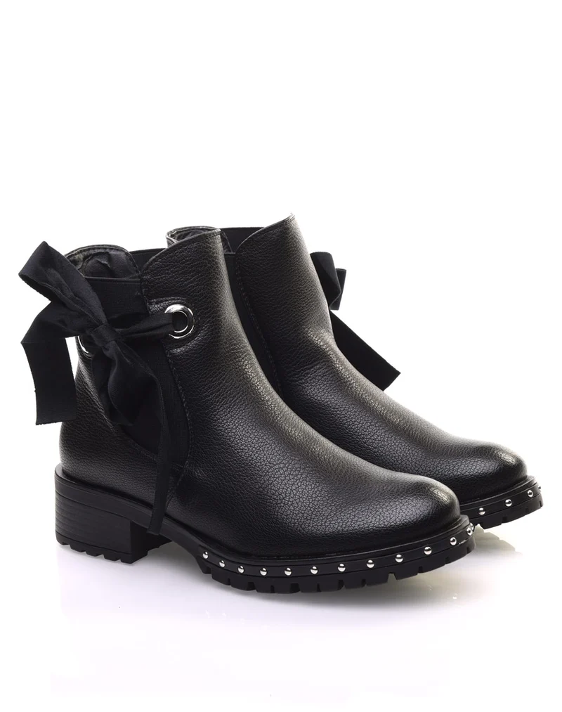 Bottines noires à noeud
