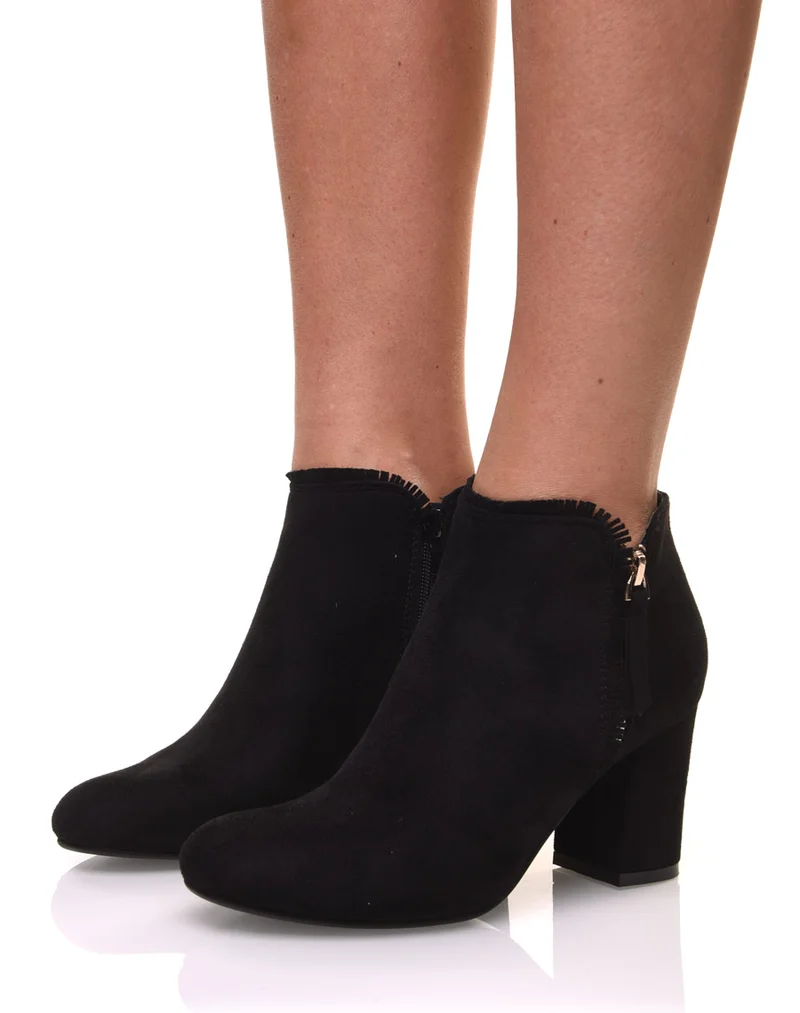 Bottines noires à petit talon