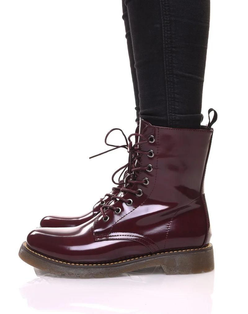 Chaussures montantes vernis bordeaux