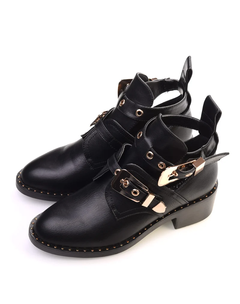 Bottines ajourées noires