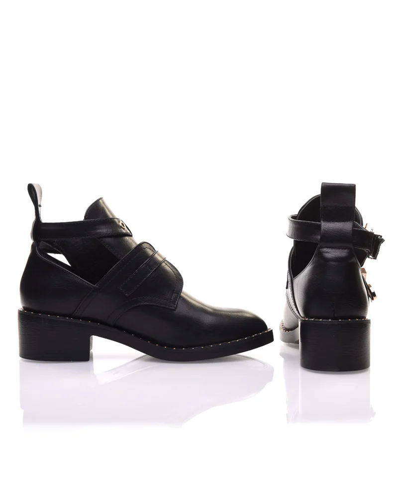 Bottines ajourées noires