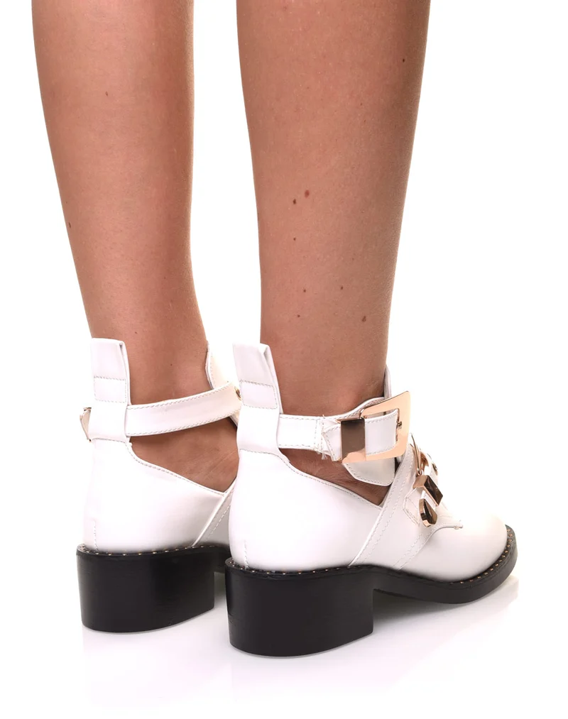 Bottines ajourées blanches