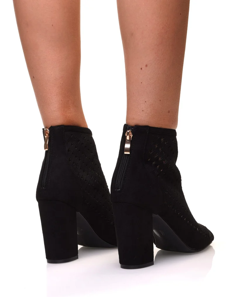 Bottines noires ajourées à talon