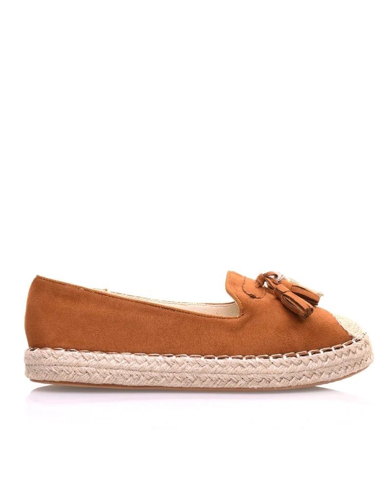 Espadrilles camel en suédine à pompons