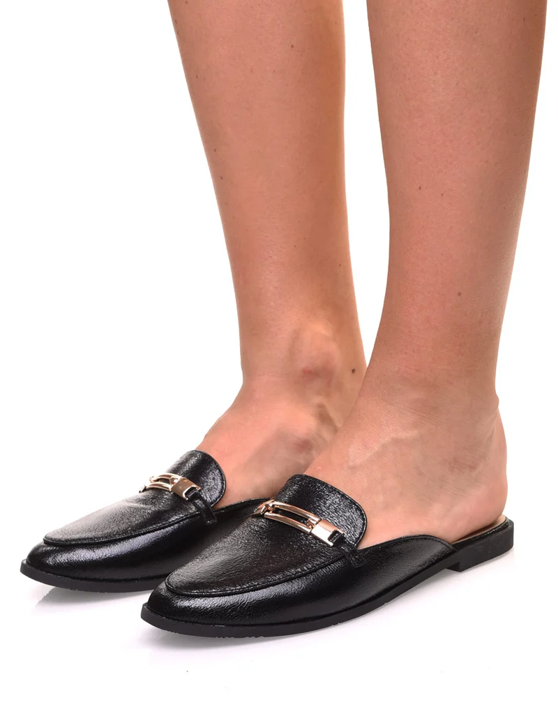 Mules noires