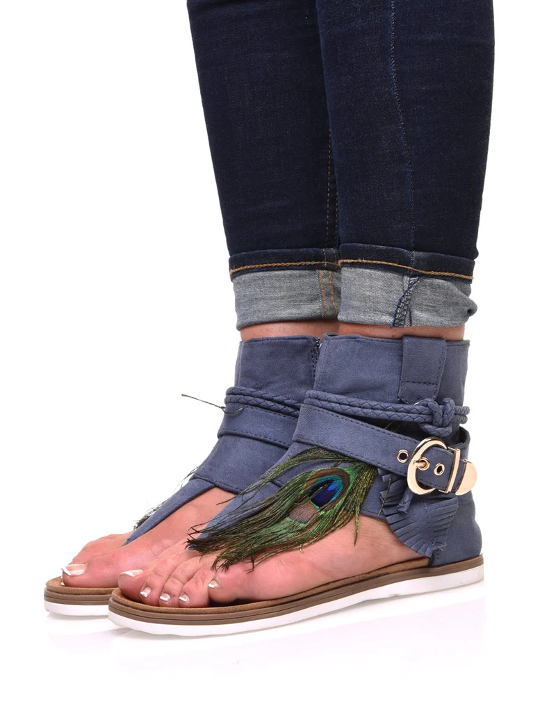 Nu-pieds bleus en suédine à multiples détails
