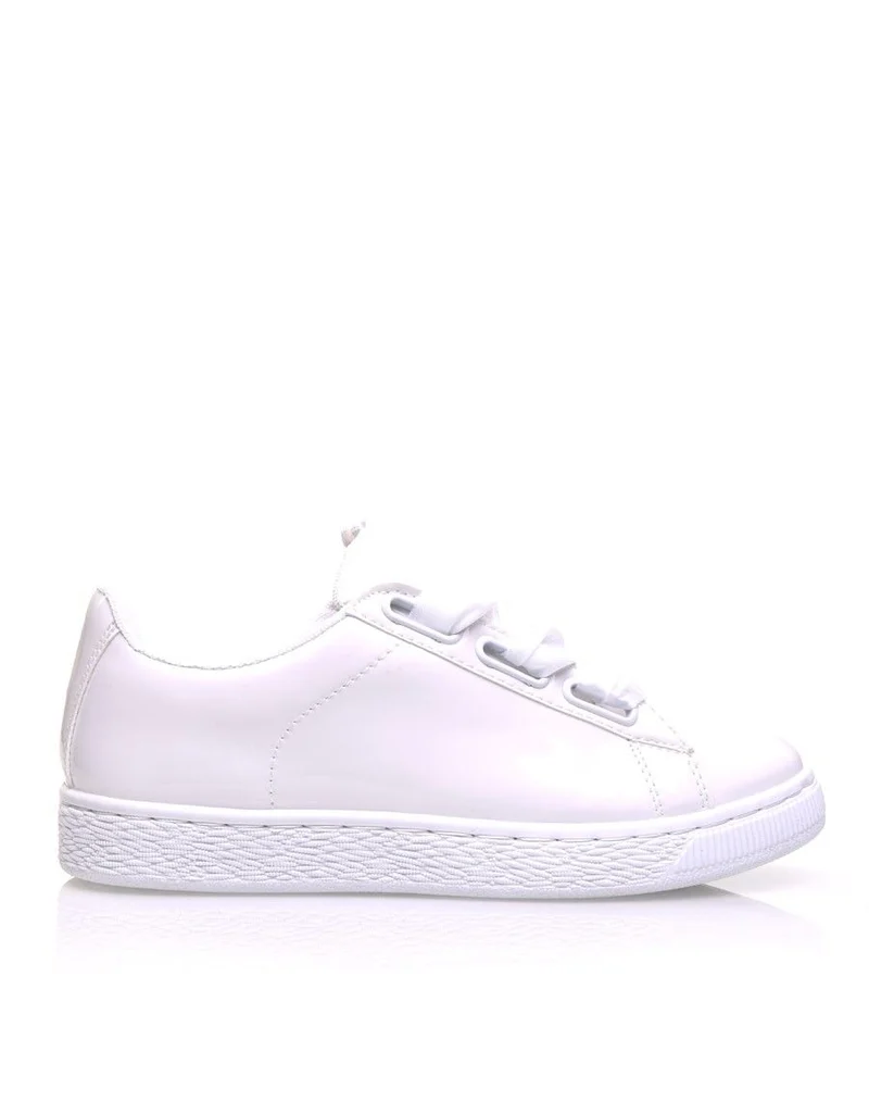 Baskets vernis blanches