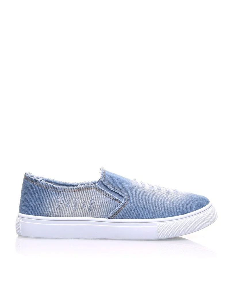 Tennis en jean bleu clair