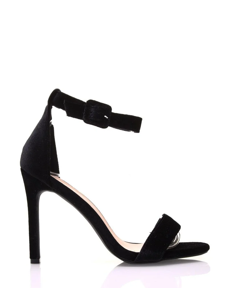 Escarpins noirs en velours