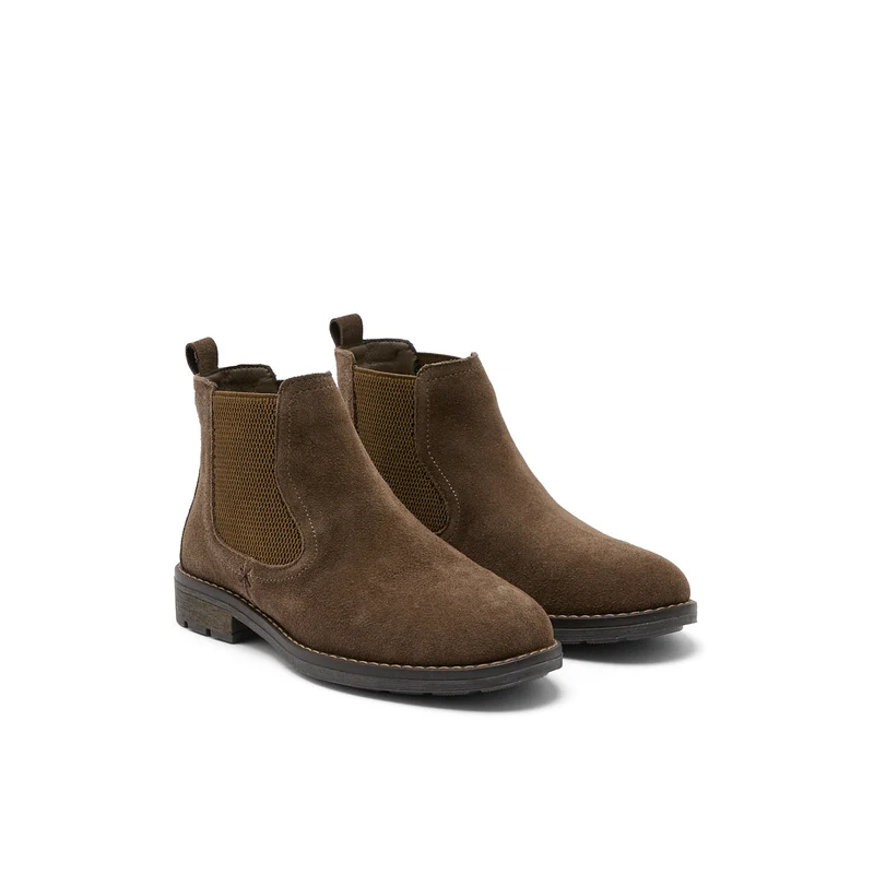 AEDAN TAUPE
