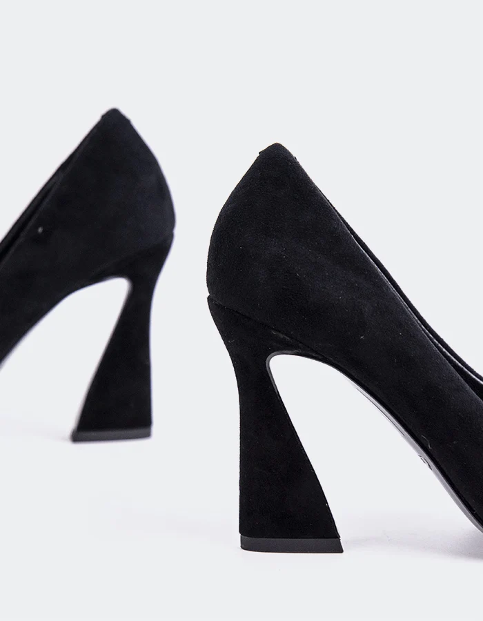 Amanda Black Suede