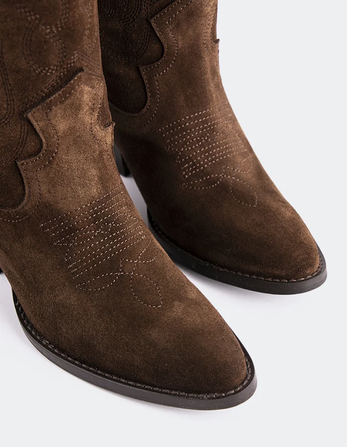 Heimdall Brown Suede