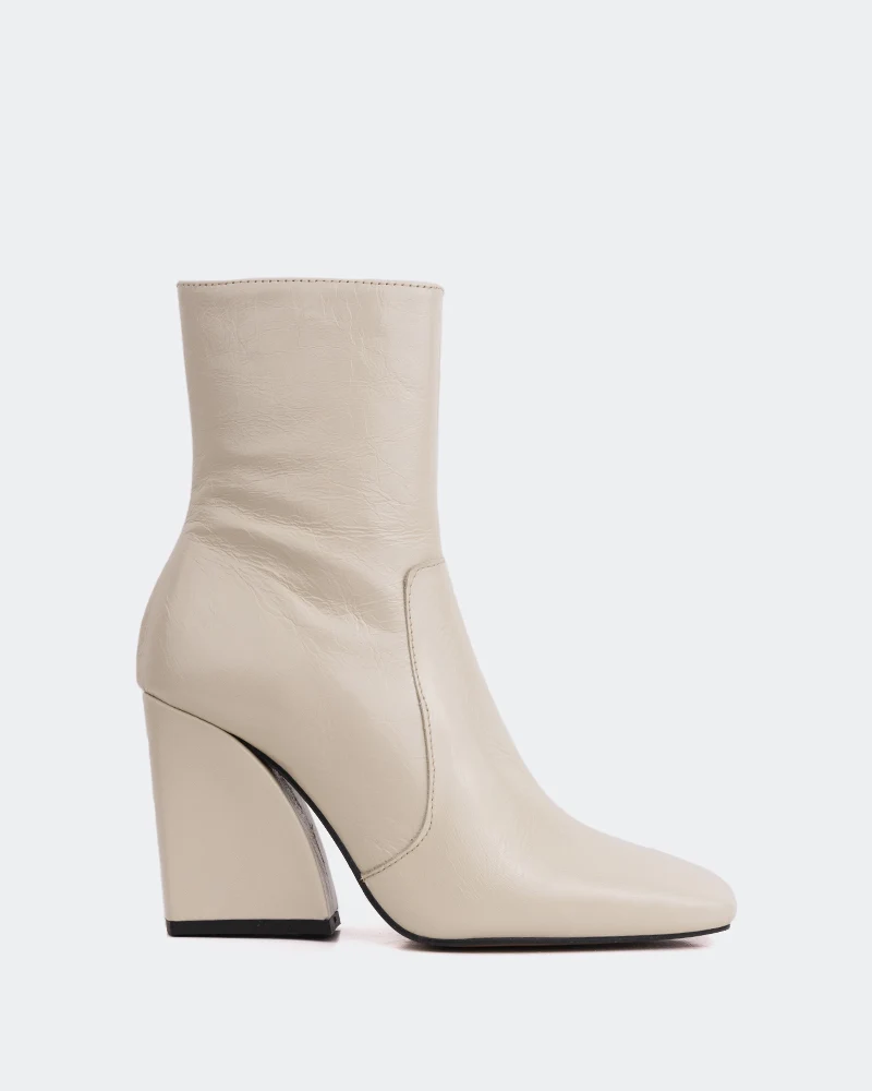 Nazaire Off White Leather