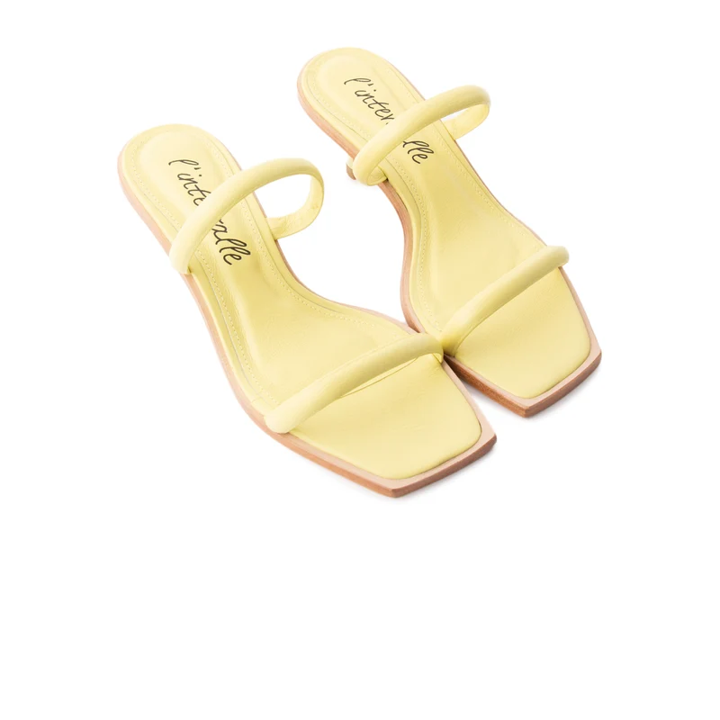 Aral Yellow Leather