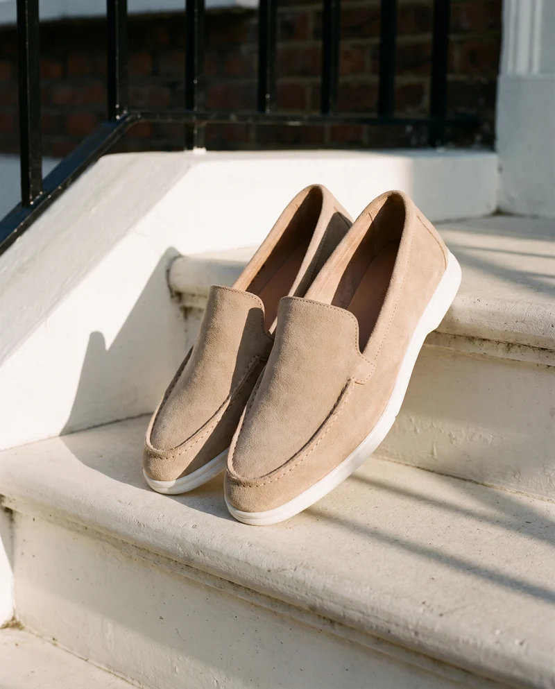 CORA BEIGE
