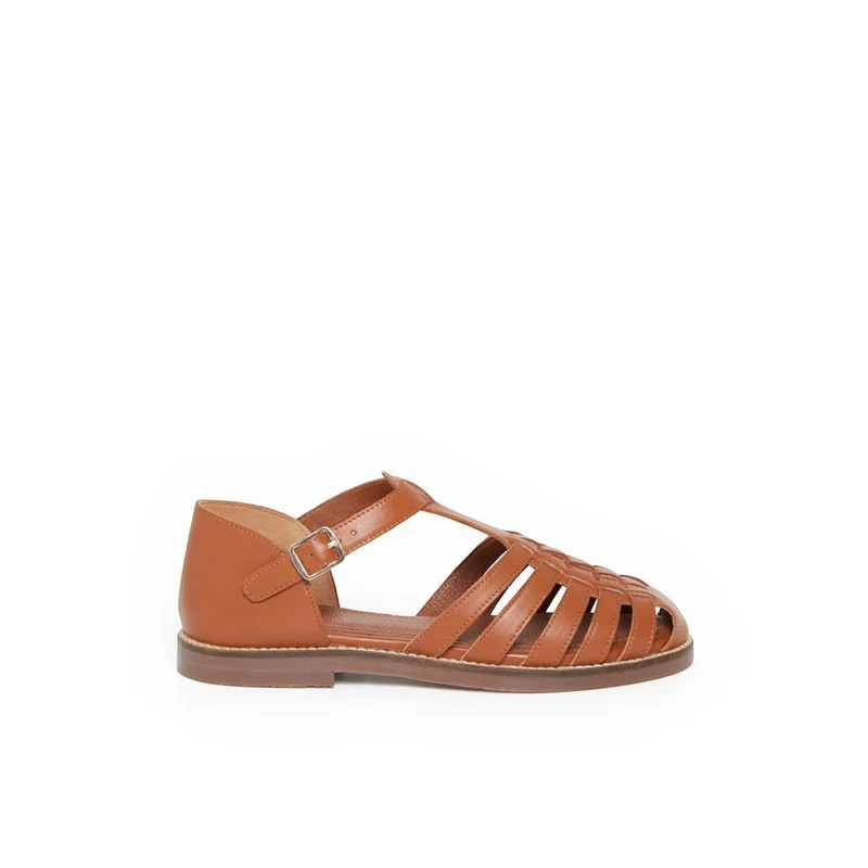 PETRONILLE CAMEL