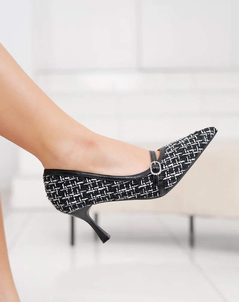 Escarpins femme noirs et blancs élégants en tweed avec boucle strassée