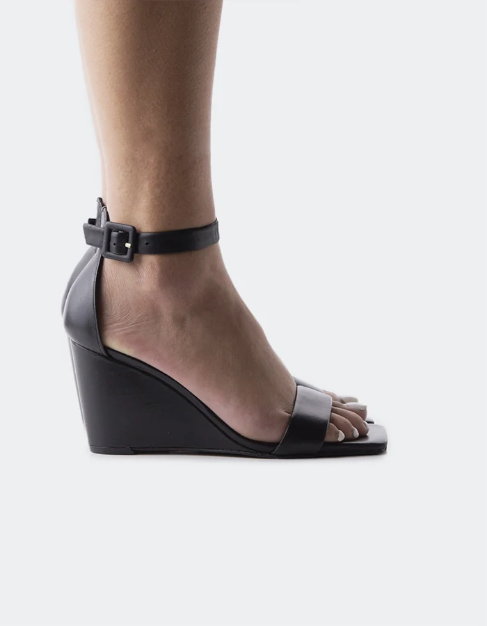 Otago Black Leather