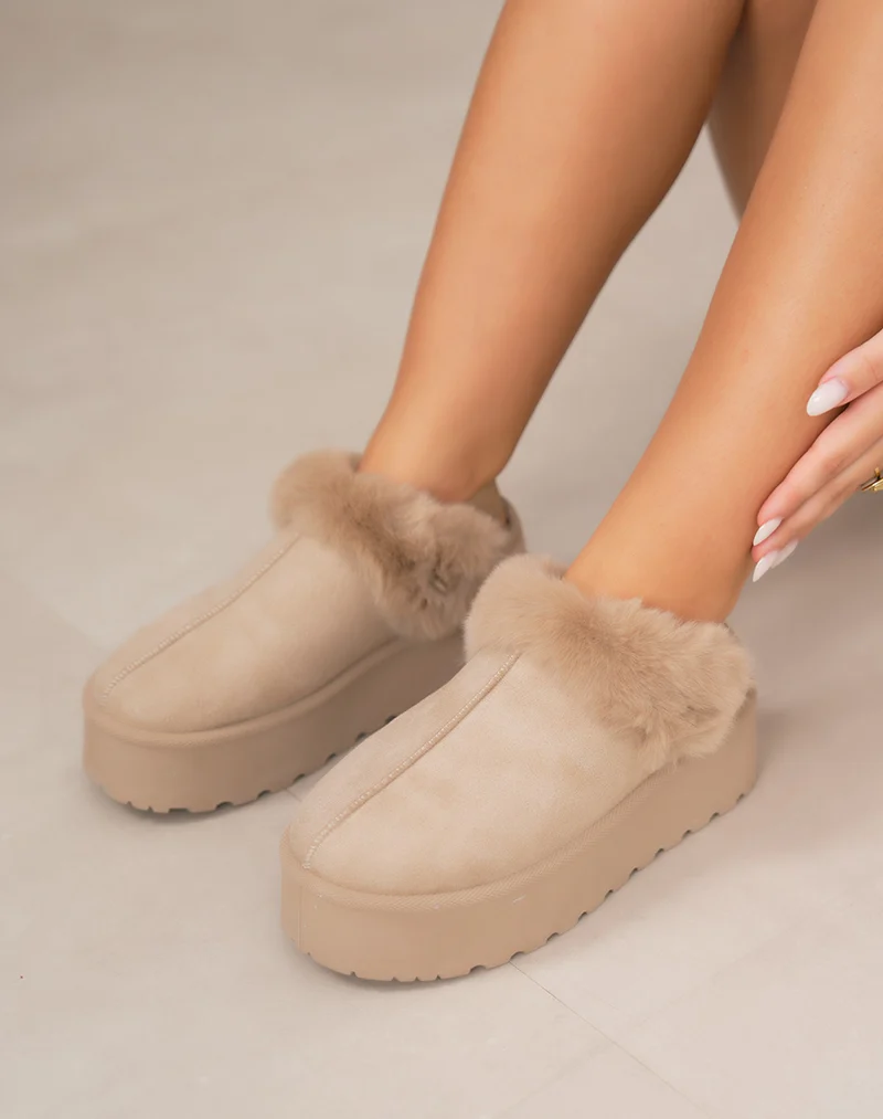 Mules femme beige à plateforme épaisse en suédine avec fourrure et élastique de maintien