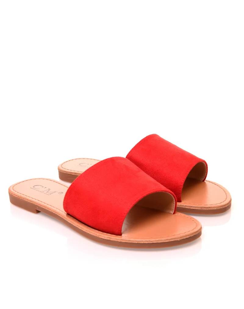 Nu-pieds en suédine rouges à larges brides