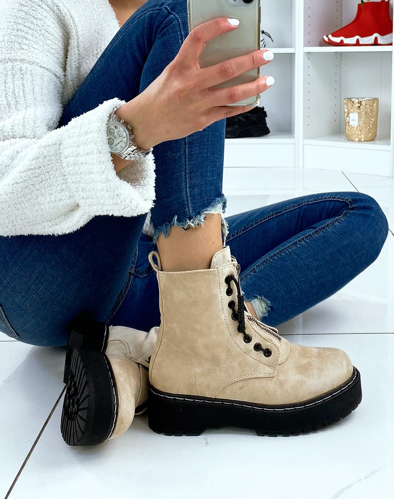Bottines en suédine beige à zip