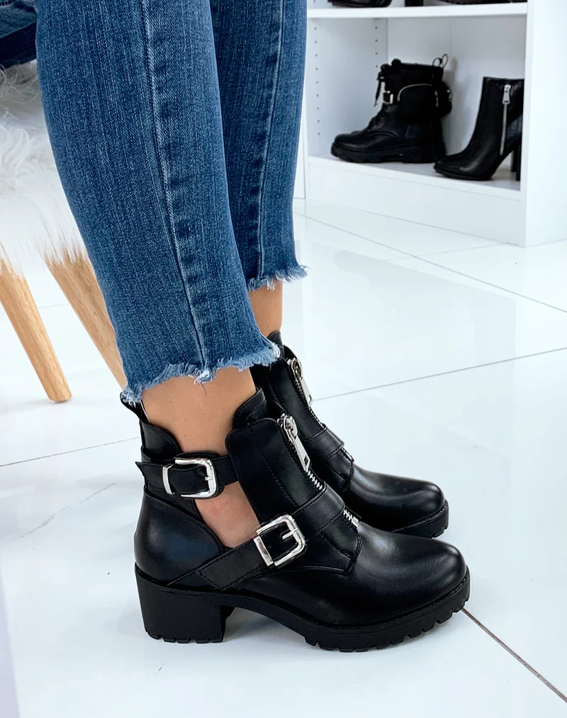 Bottines noires ajourées à sangles et fermetures éclaires