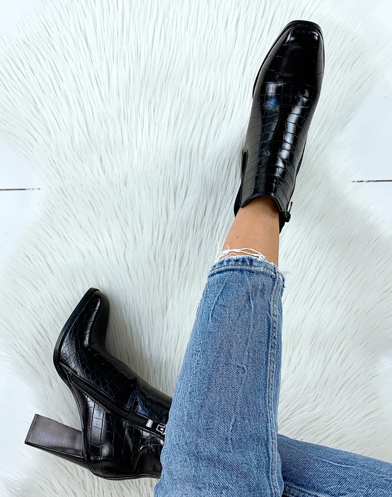 Bottines à talon effet croco noir à bout carré