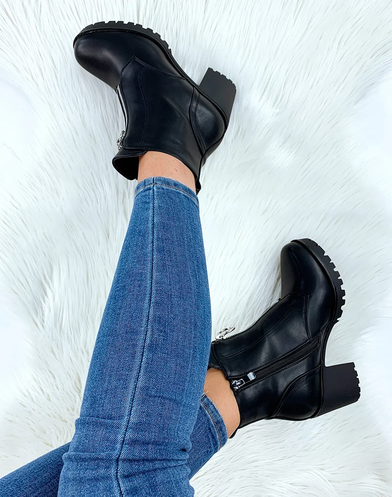 Bottines basses noires effet croco