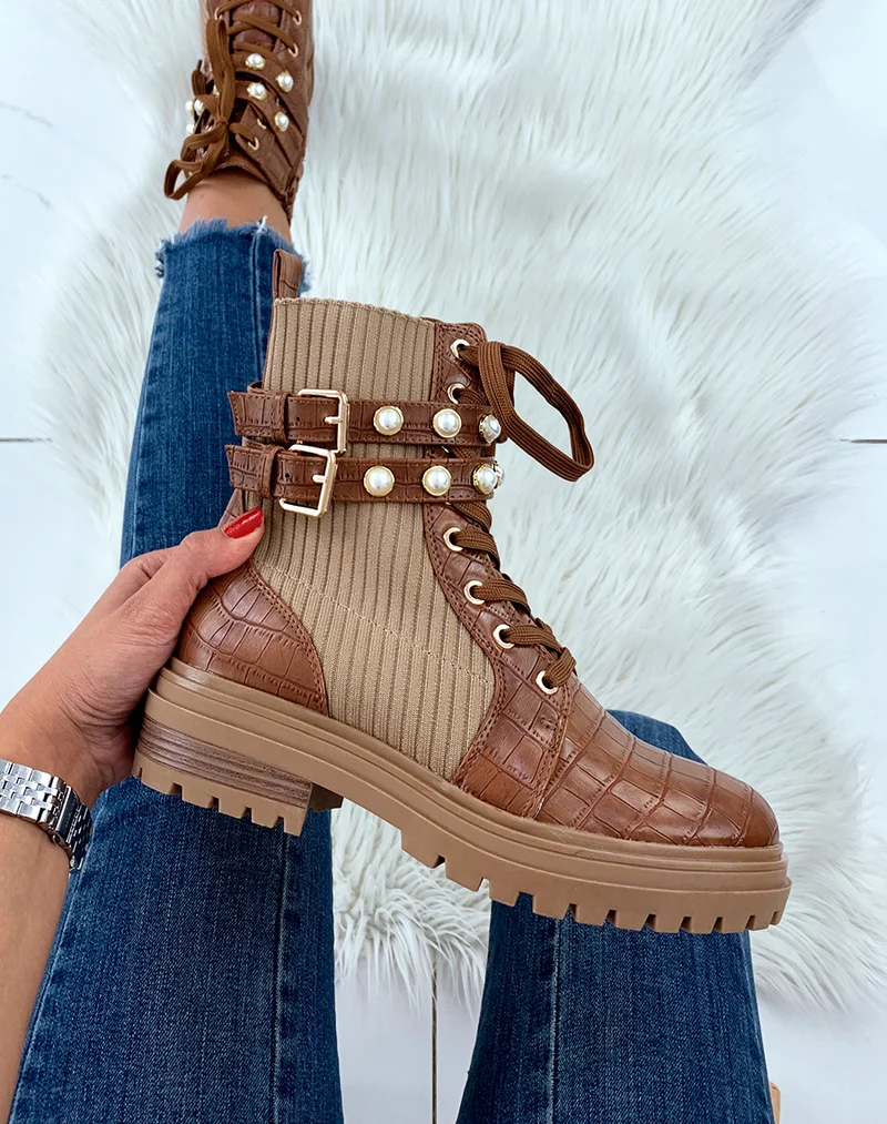 Bottines montantes camel effet croco