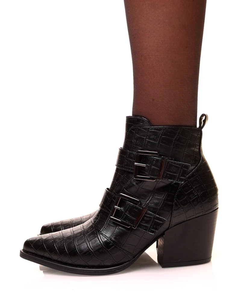 Bottines noires à talons et à effet croco
