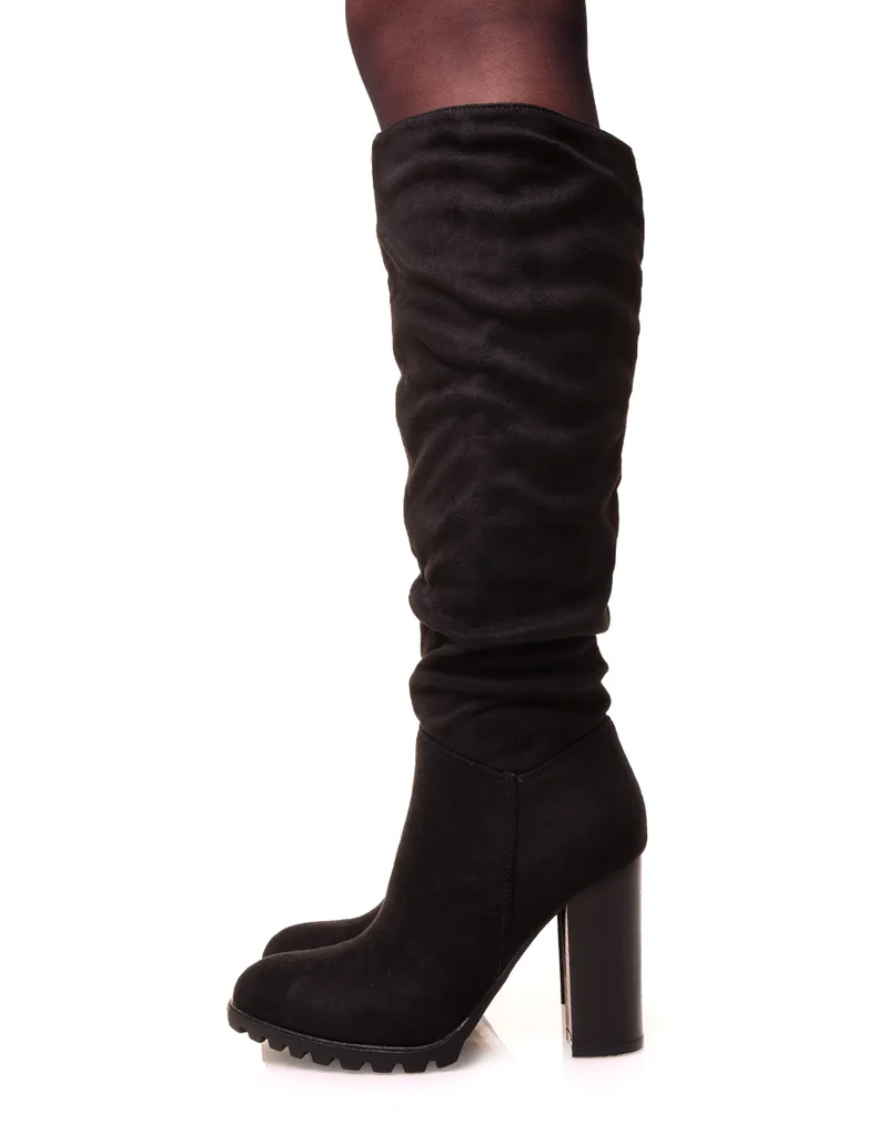 Bottes plissée noires à talon en suédine