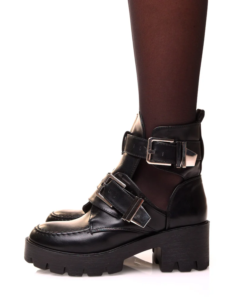 Bottines noires montantes ouvertes ajourées de boucles