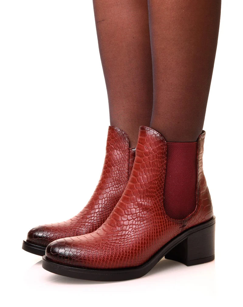 Bottines bordeaux effet croco