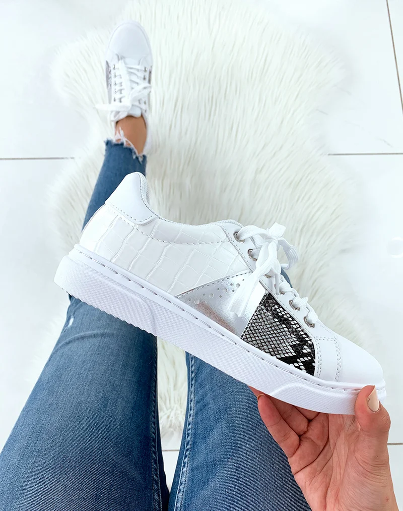 Baskets blanches à empiècements argentés croco blanc et python