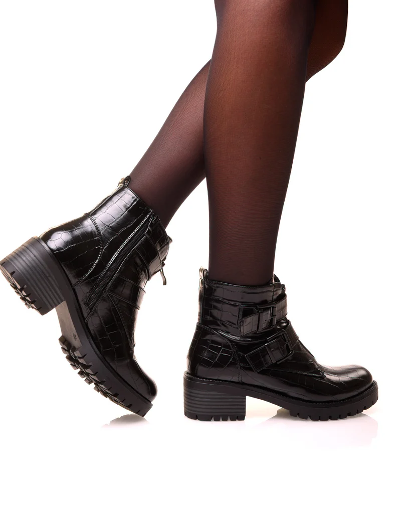 Bottine noire effet cocro à multiples sangles