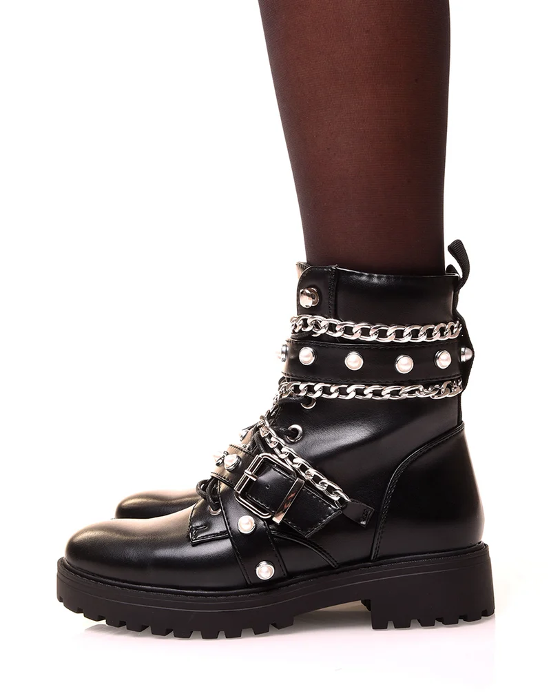Bottines noires à multiples sangles perlés et chaines