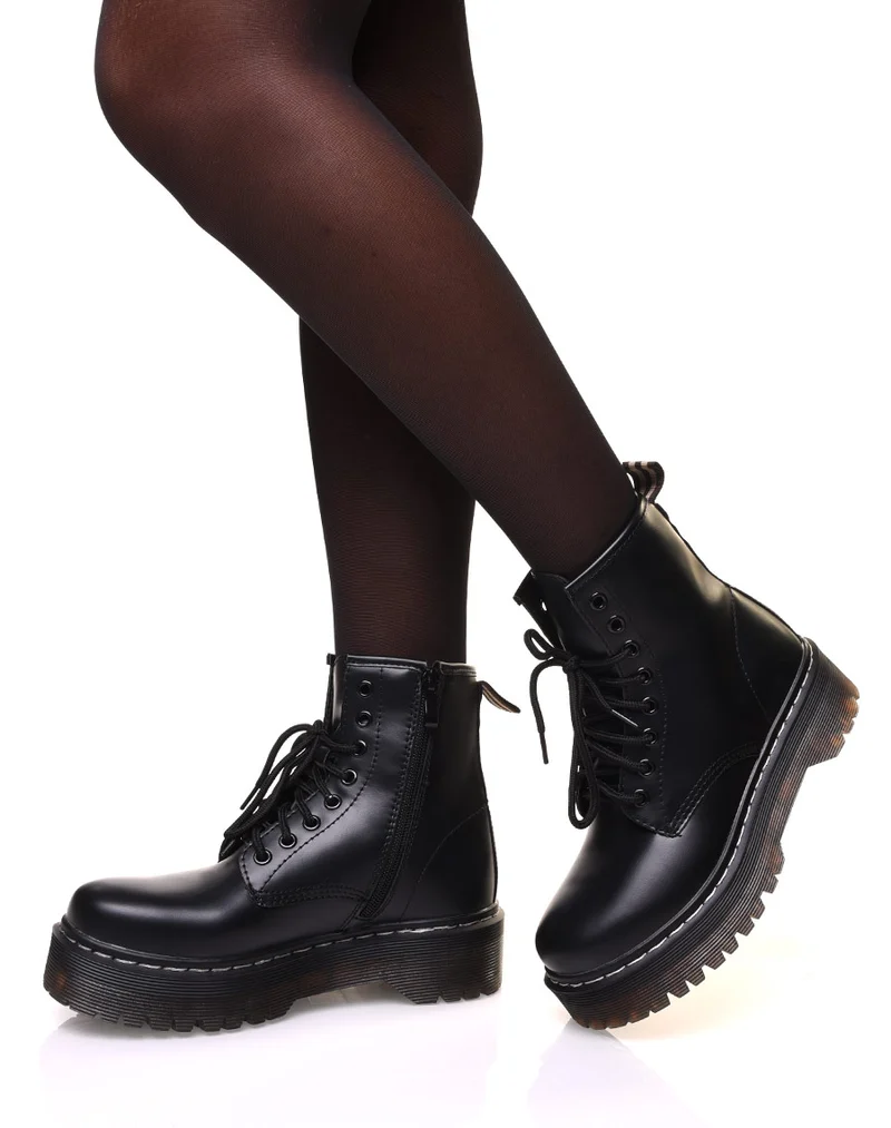 Bottines épaisses à semelles plateforme noires