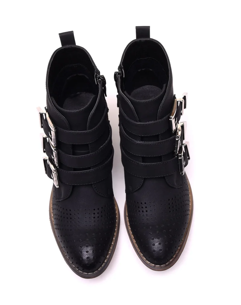 Bottines noires à petits talons